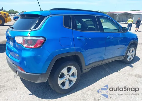 2018 Jeep Compass Latitude Fwd z USA, uszkodzony, nr VIN 3C4NJCBB1JT338496